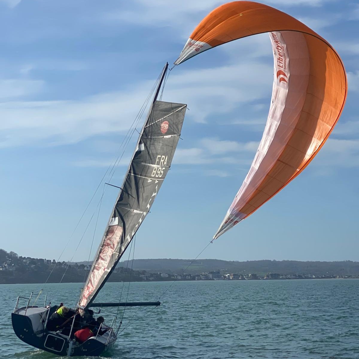 Julien Hatin en navigation